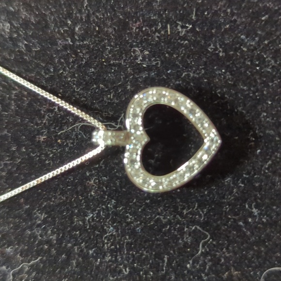 Unbranded Sterling Silver Rhodium Plated CZ Heart Pendant 18" Box Chain - NEW - Picture 1 of 6